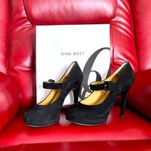 Nine West, Suede, HIGH Platform Mary Jane Heels, Black, Size 8 1/2